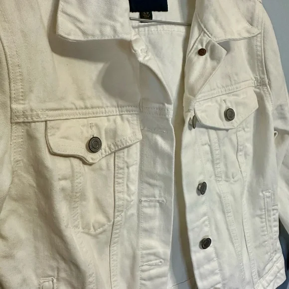 LUCKY BRAND THE TOMBOY TRUCKER WOMENS WHITE JEAN JACKET SIZE SMALL - Picture 3 of 6